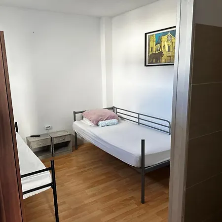 Ab Lägenhetshotell *