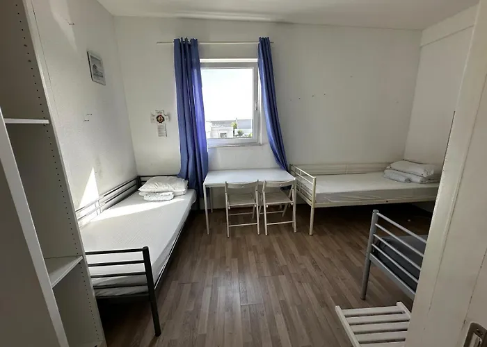 Lägenhetshotell Ab *